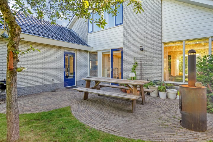 Foto 25 van Pastorietuin 22