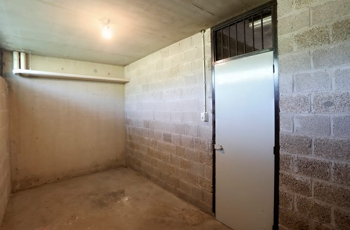 Foto 23 van Malvert 6528