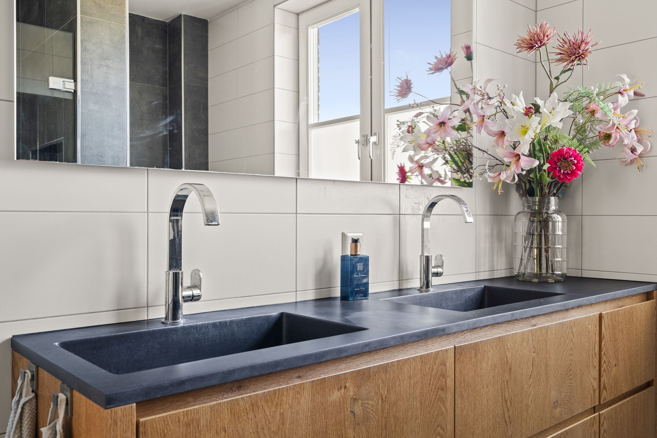 Foto 33 van Johan de Wittlaan 10-M