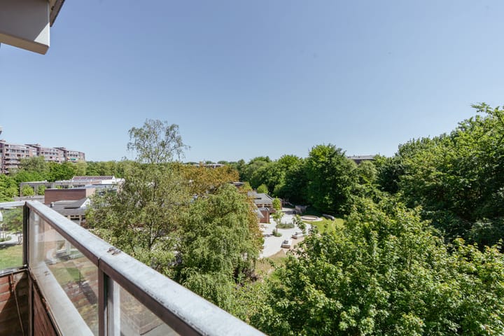 Foto 1 van Leusdenhof 14