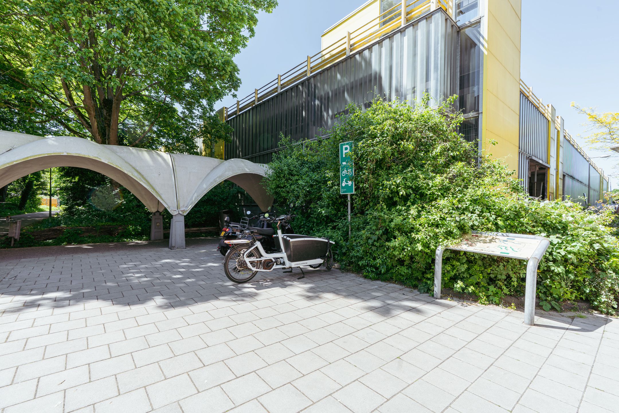Photo 27 of Leusdenhof 14