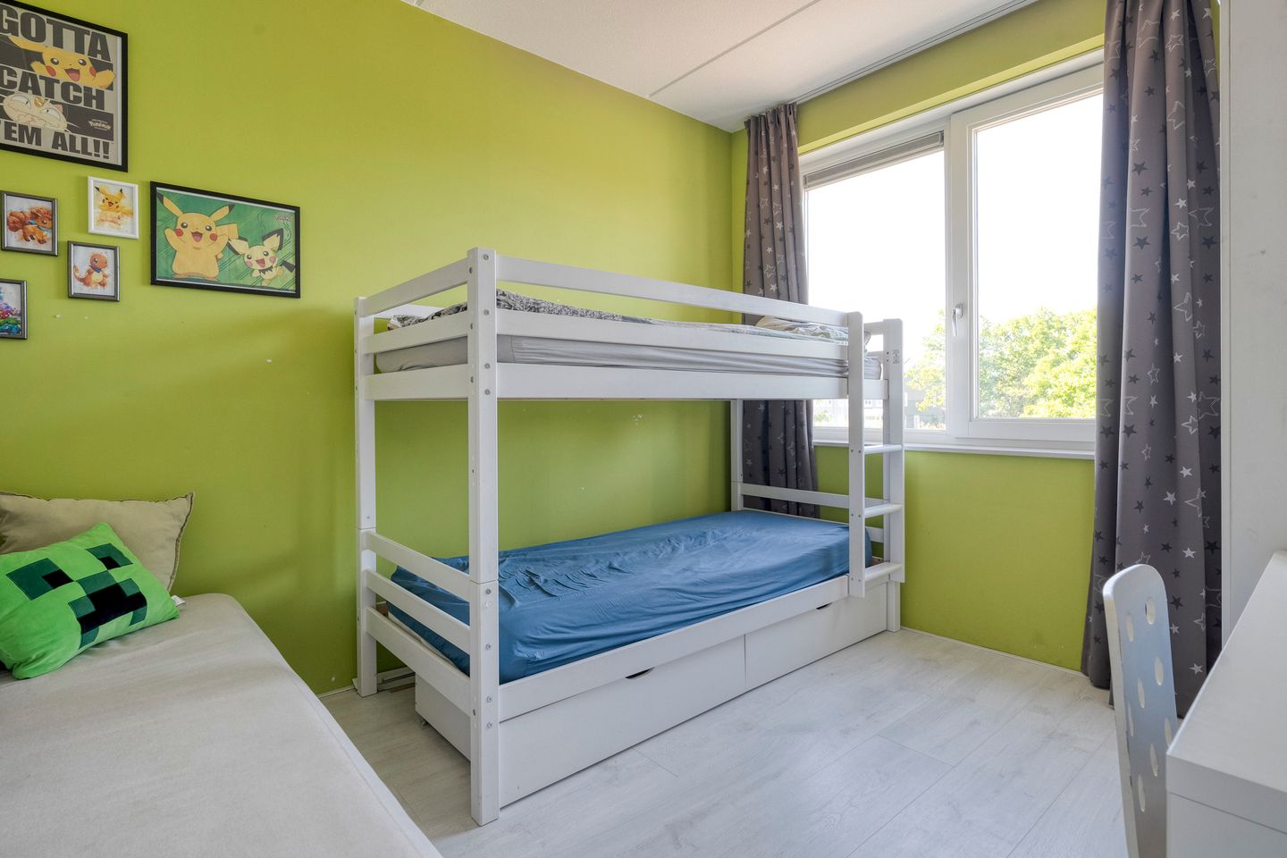 Photo 19 of Omslag 50