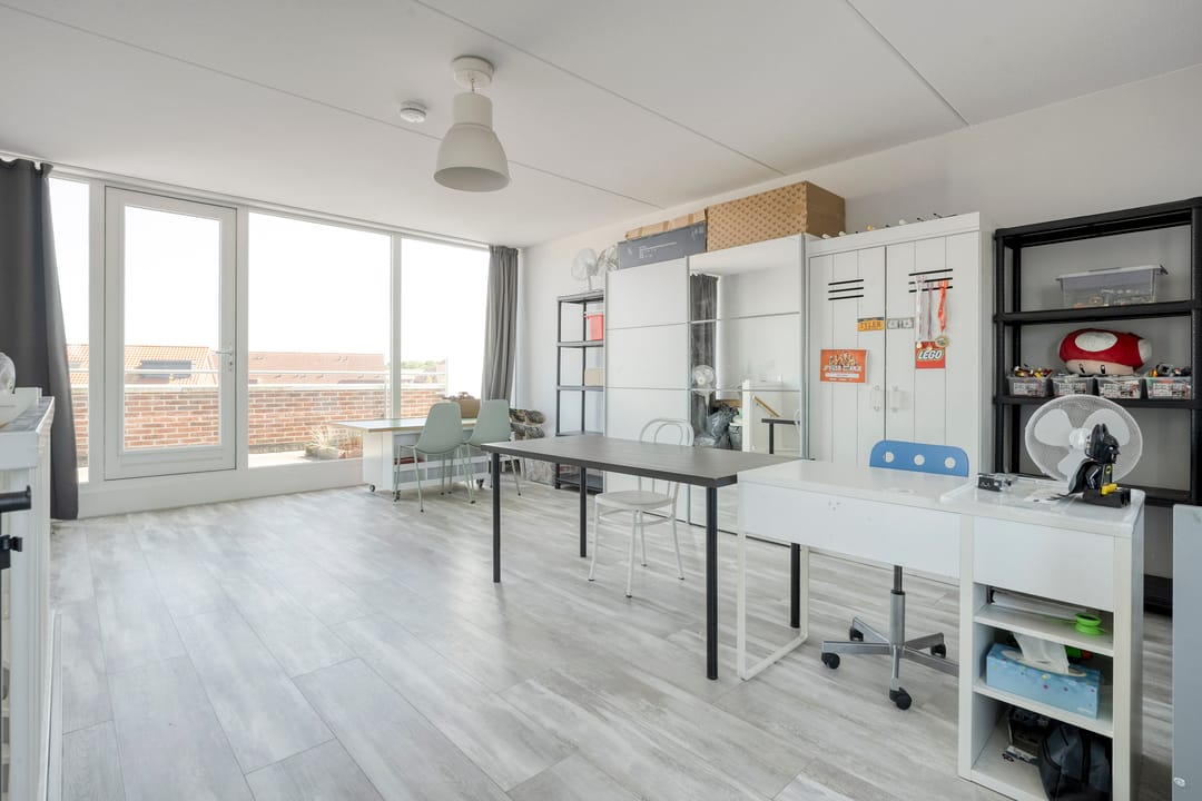 Photo 23 of Omslag 50