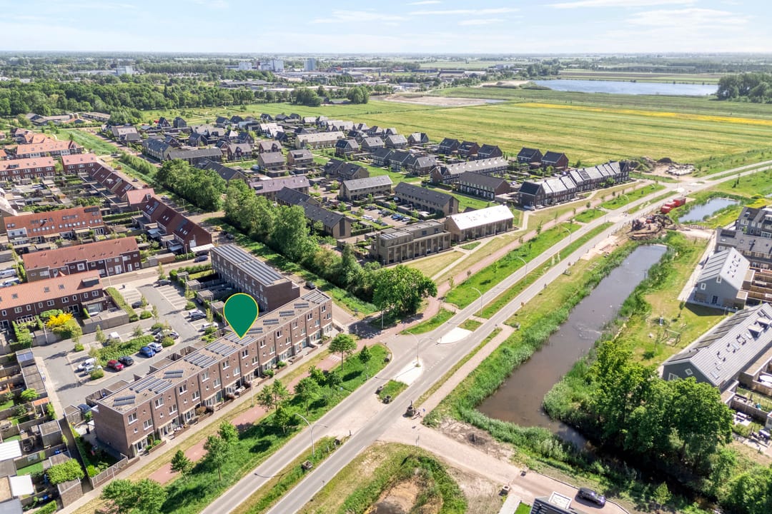 Photo 38 of Omslag 50