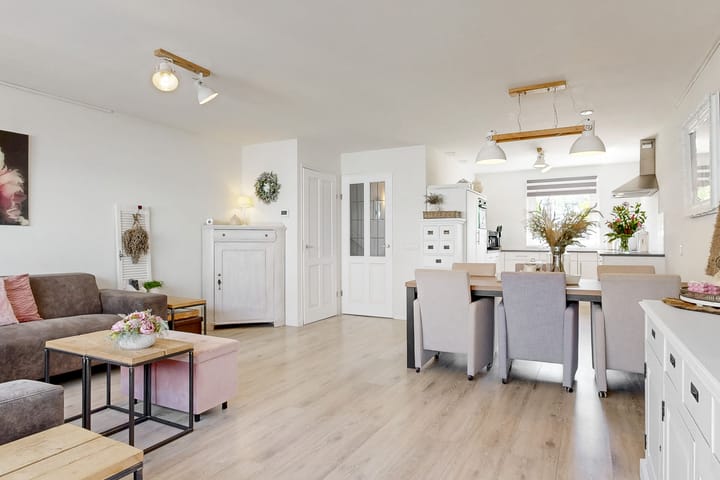 Foto 2 van Wagenmaker 9