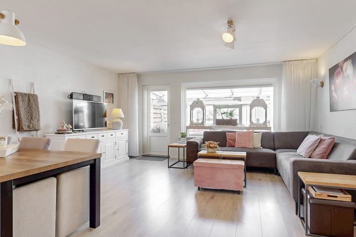 Foto 7 van Wagenmaker 9