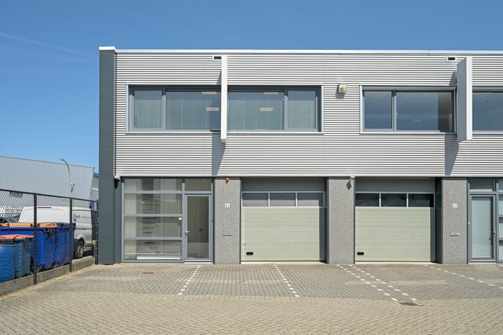 Laan van Waalhaven 86, Den Haag