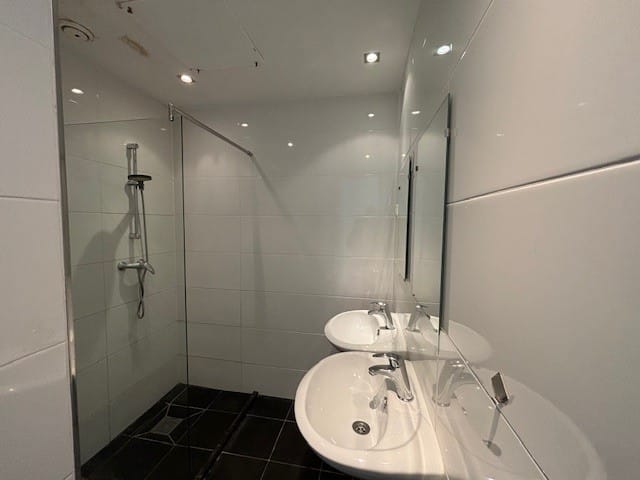 Foto 8 van Albert Cuypstraat 162-3