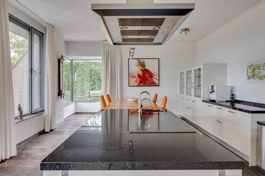 Foto 16 van Dr. Welfferweg 46-A