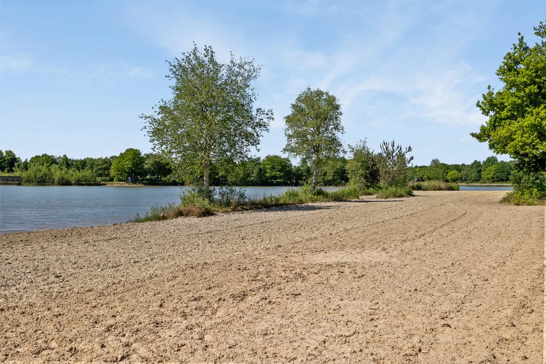 Photo 37 of Ermerzand 122