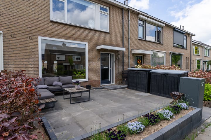 Foto 2 van Loevestein 39