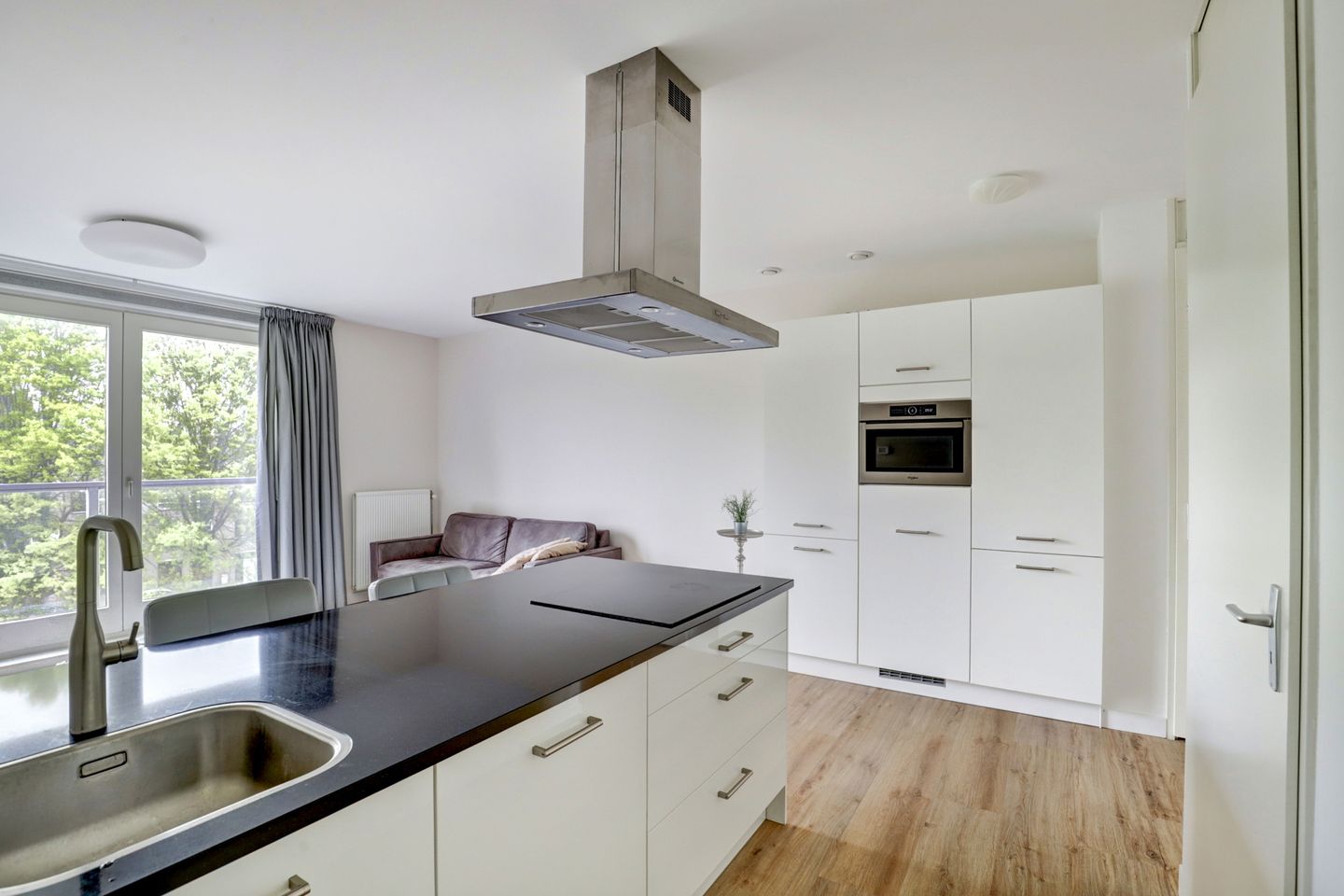 Photo 10 of Anna Blamansingel 23