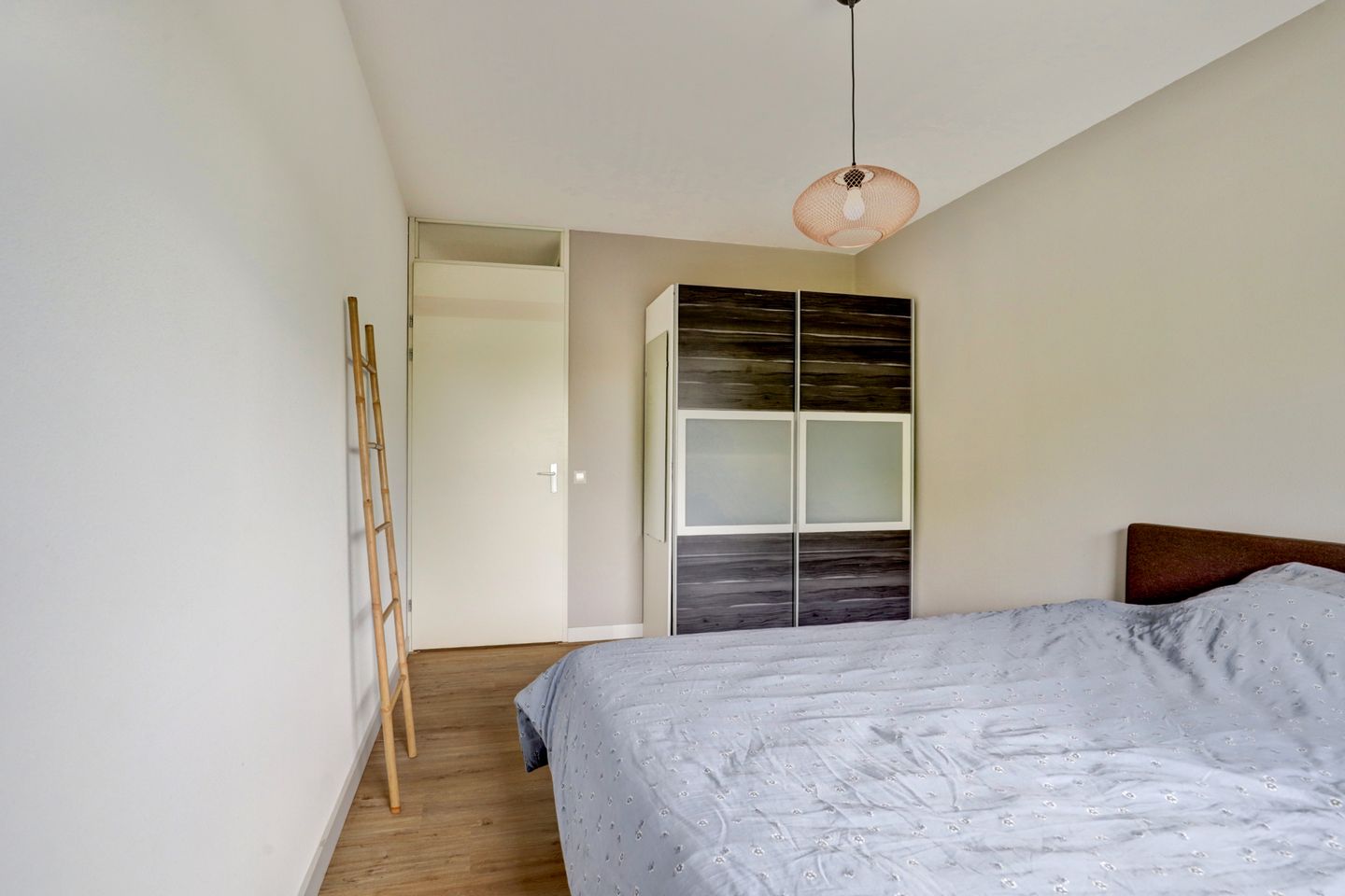 Photo 19 of Anna Blamansingel 23
