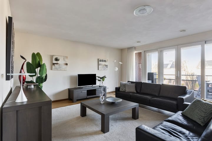 Foto 15 van Floralaan 38