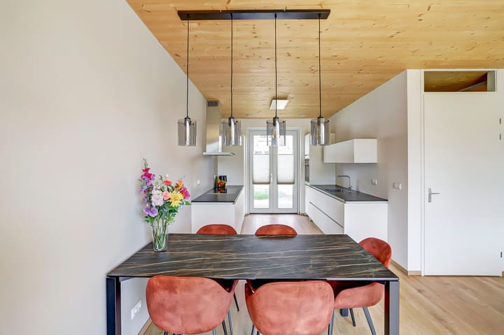 Foto 7 van Grasbloem 8-B