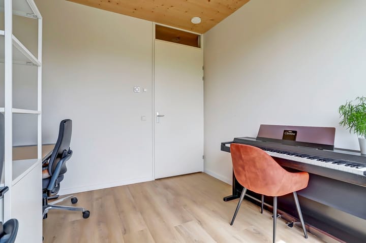 Foto 14 van Grasbloem 8-B