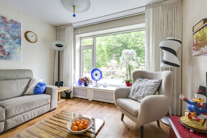 Photo 18 of Johan van Oldenbarneveltlaan 84