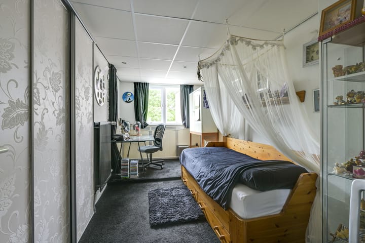 Photo 25 of Johan van Oldenbarneveltlaan 84