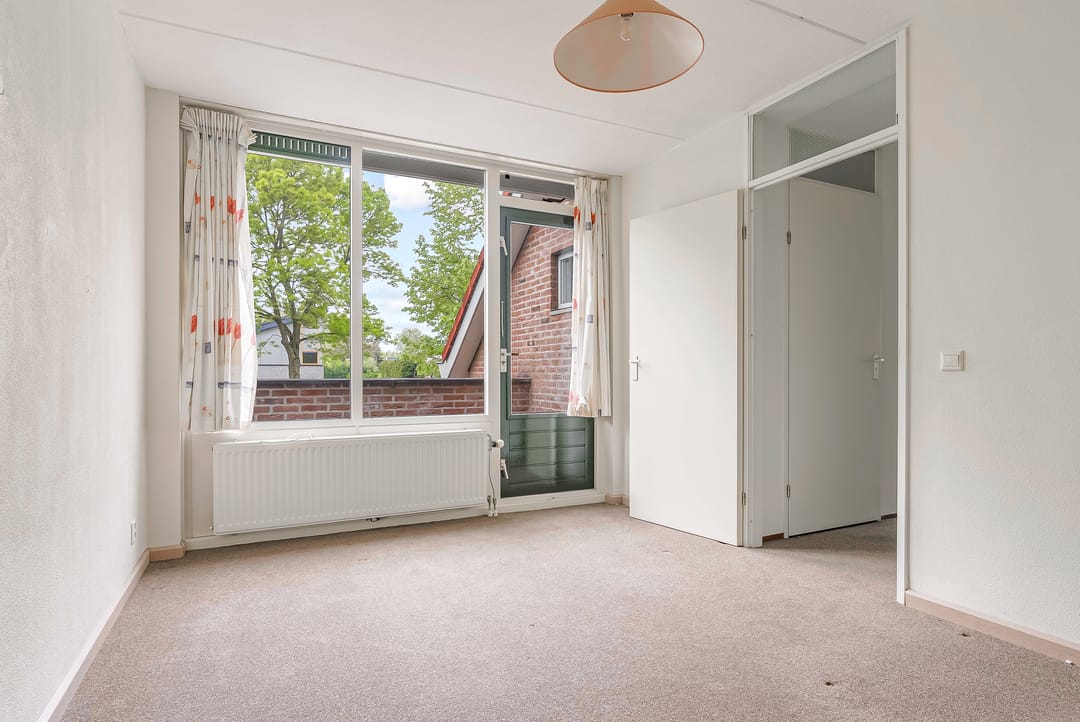 Foto 23 van Joris Ivenslaan 1