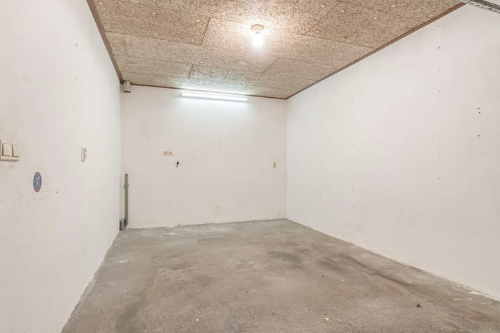 Foto 34 van Joris Ivenslaan 1