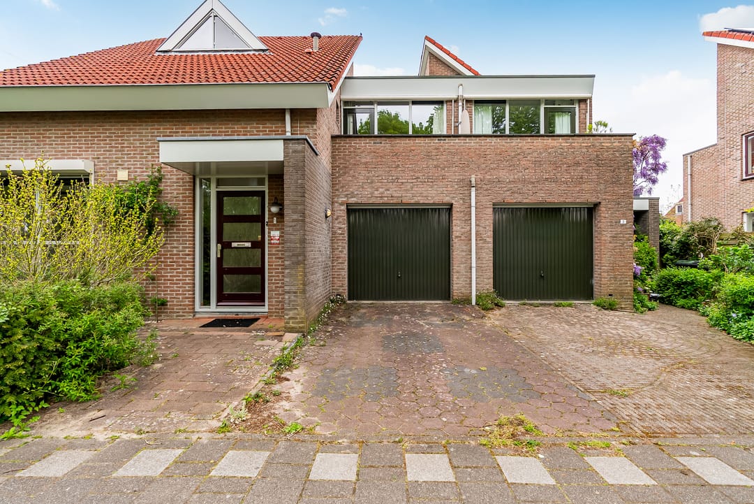 Foto 46 van Joris Ivenslaan 1