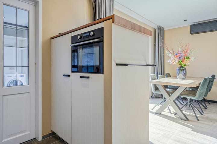 Foto 11 van Pieter de Hooghstraat 8