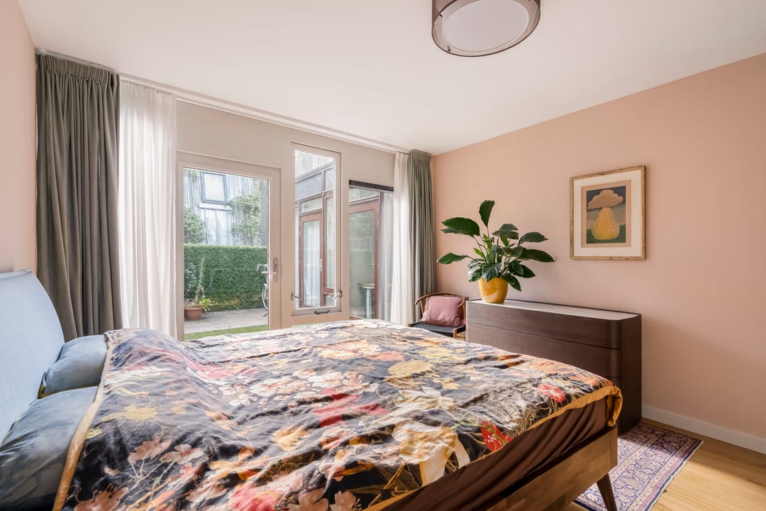 Foto 16 van Arent Janszoon Ernststraat 152