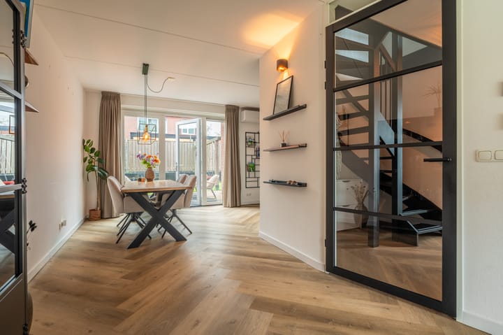 Foto 2 van Houtstek 16