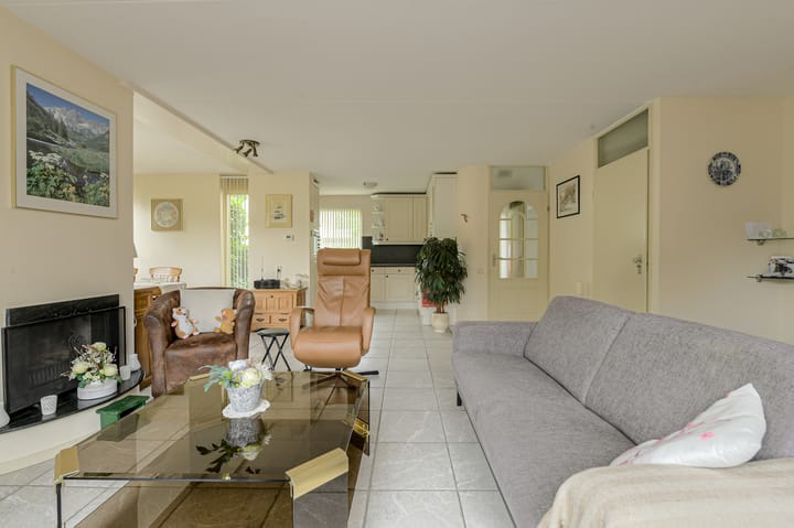 Foto 7 van Verlengde Witmoeren 7