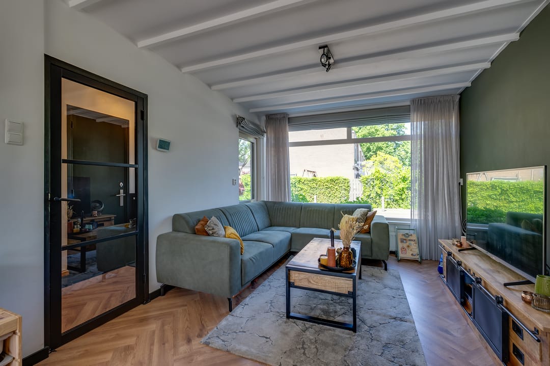 Foto 7 van Warmoeziershof 26