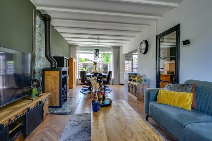 Foto 8 van Warmoeziershof 26