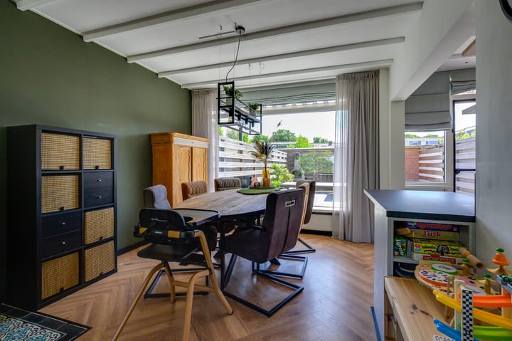 Foto 9 van Warmoeziershof 26