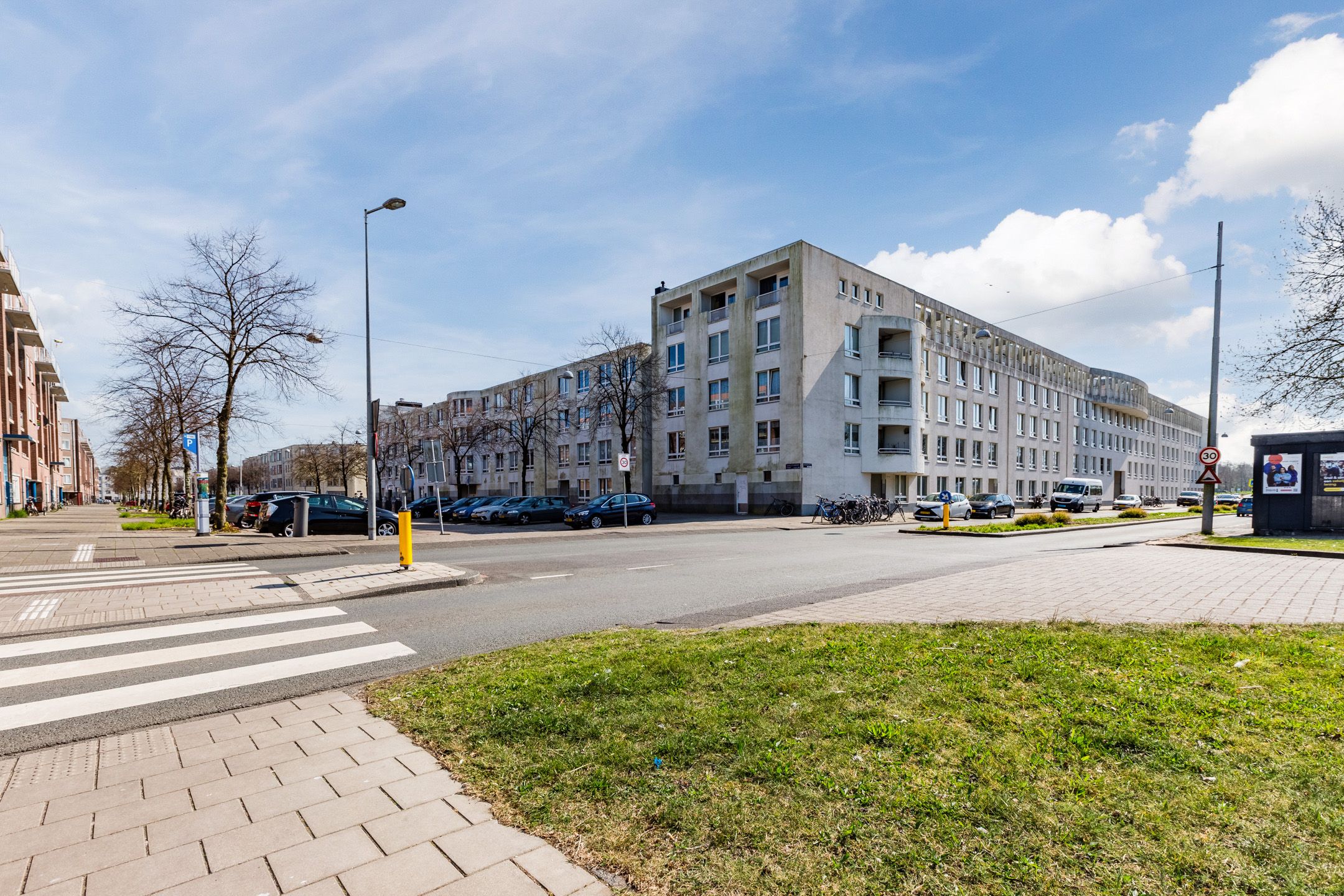 Foto 48 van Charlotte Brontéstraat 22