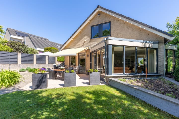 Foto 21 van Aardaker 52