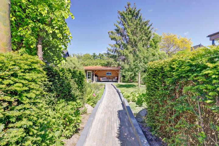 Foto 2 van Draaiomsweg 36