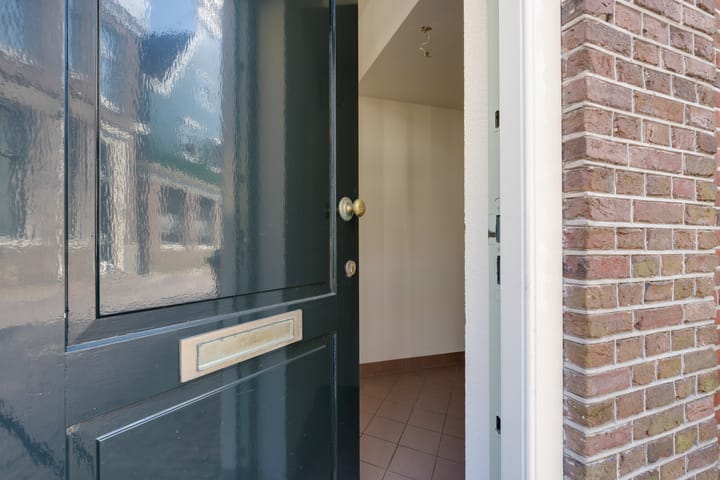 Foto 6 van Rechtestraat 59