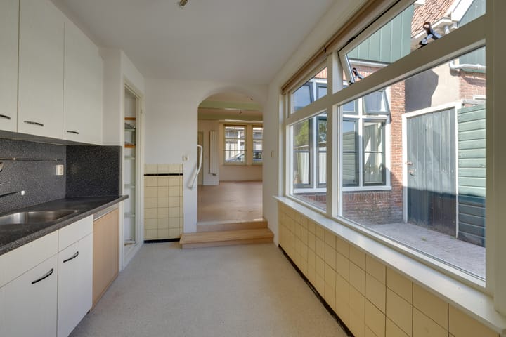 Foto 22 van Rechtestraat 59