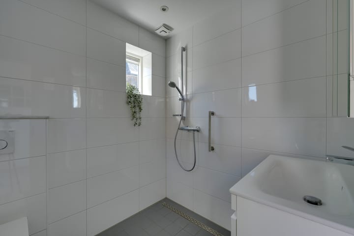 Foto 33 van Rechtestraat 59