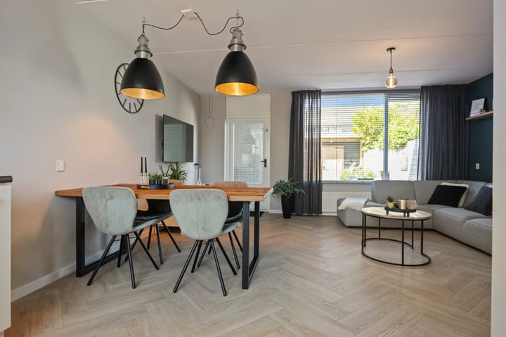 Foto 10 van Kruiszwin 4209