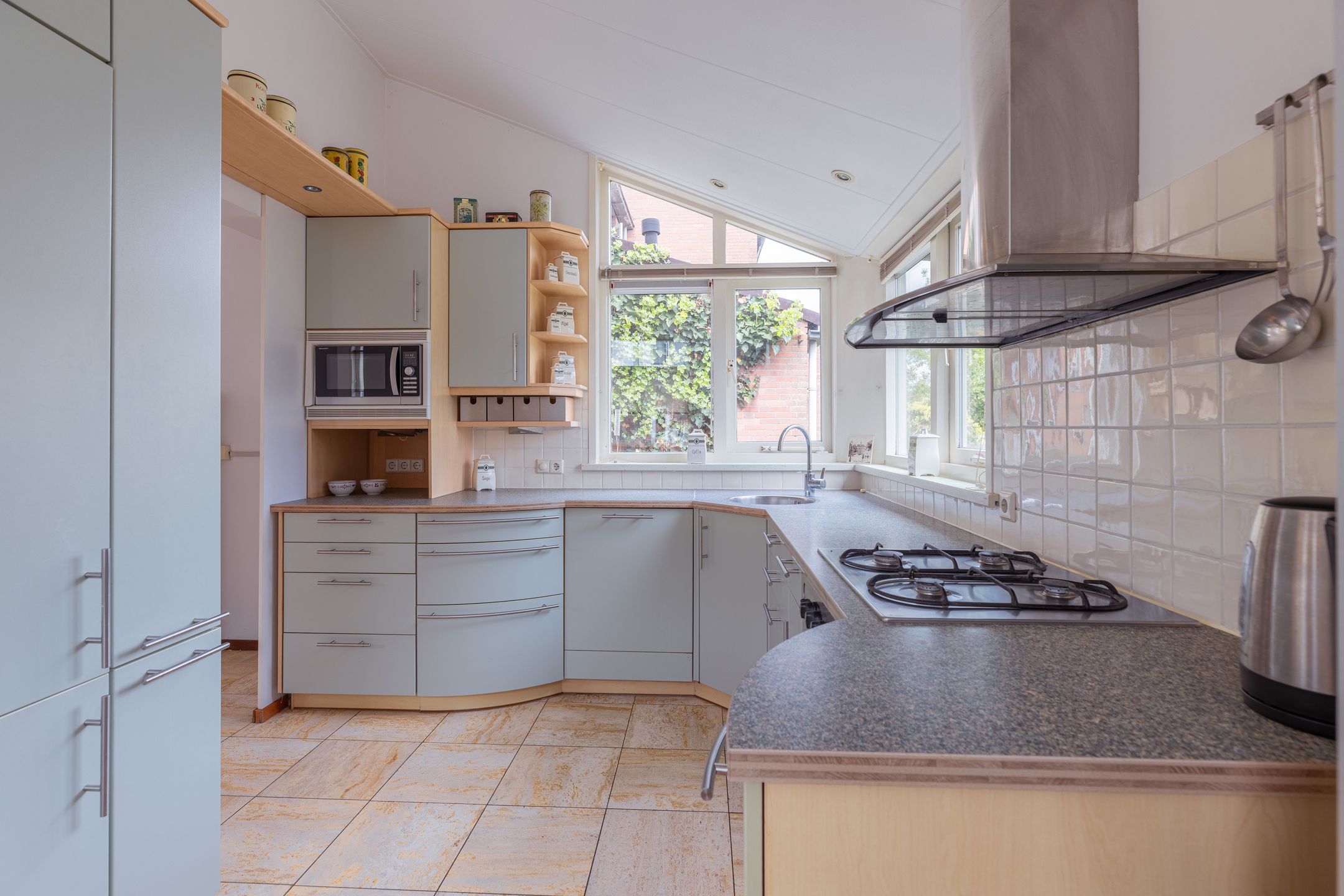 Foto 15 van Waardijnstraat 34