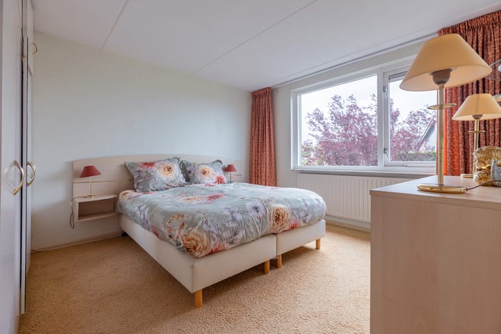 Foto 23 van Waardijnstraat 34