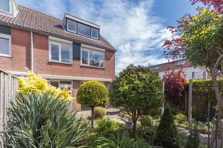 Foto 35 van Waardijnstraat 34