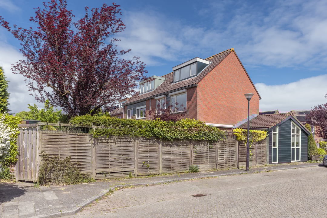 Foto 43 van Waardijnstraat 34