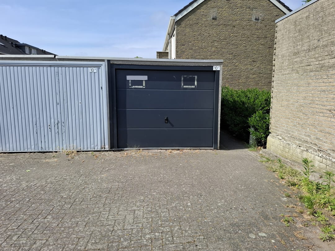 Foto 1 van Titus Brandsmastraat 10-V