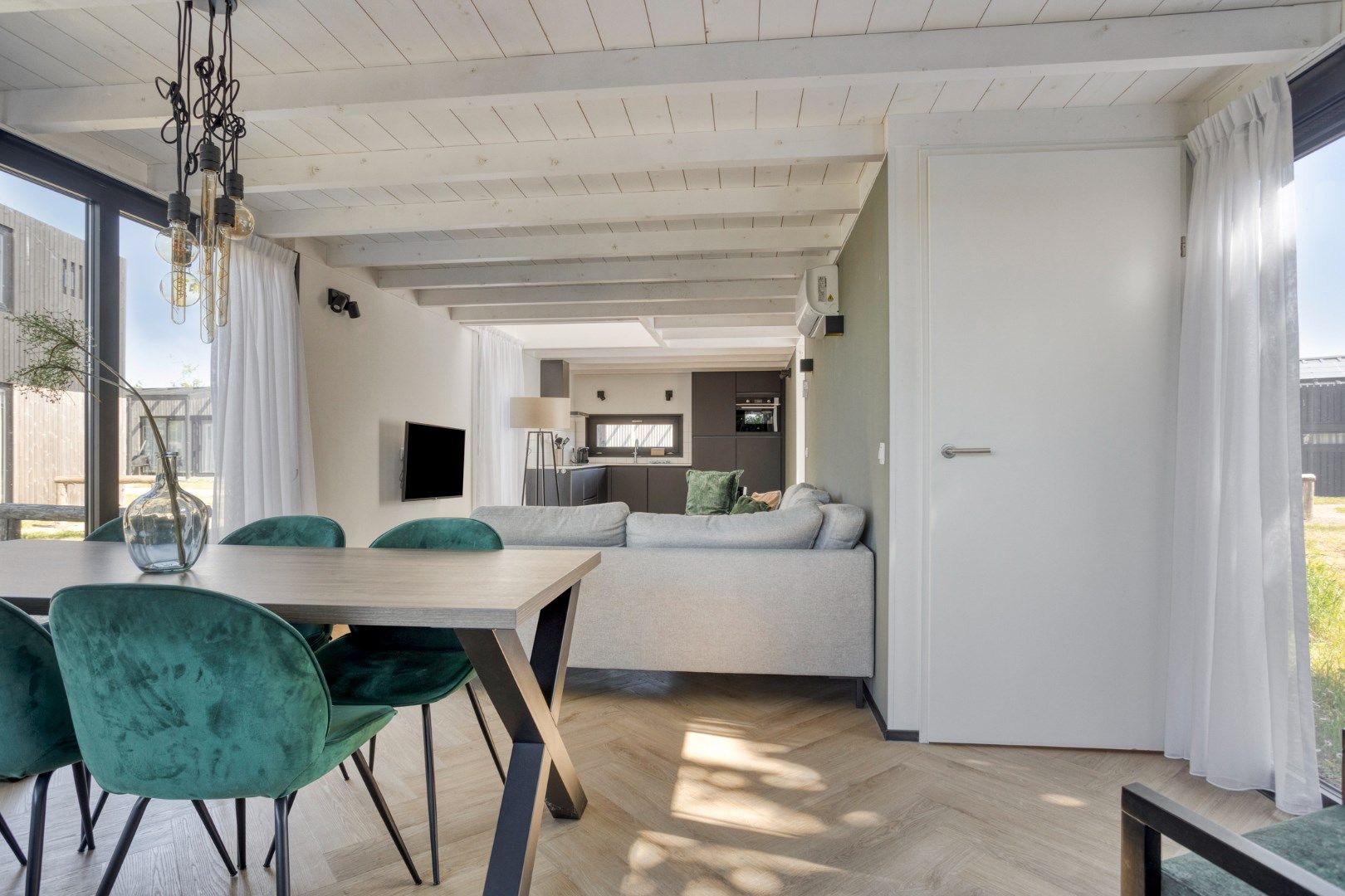 Foto 6 van Buitengronden 7-112