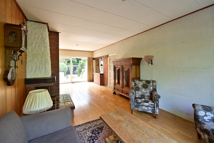 Foto 4 van Huizerstraatweg 19