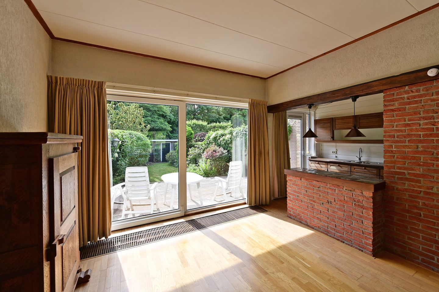 Foto 5 van Huizerstraatweg 19