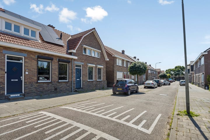 Foto 7 van Resedastraat 37