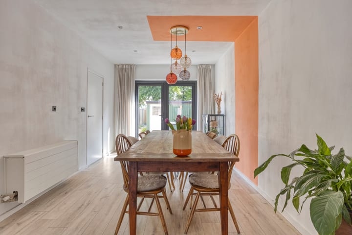 Foto 15 van Resedastraat 37