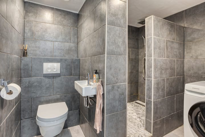 Foto 21 van Resedastraat 37